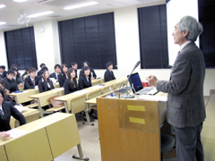 志野学科長,開会の言葉
